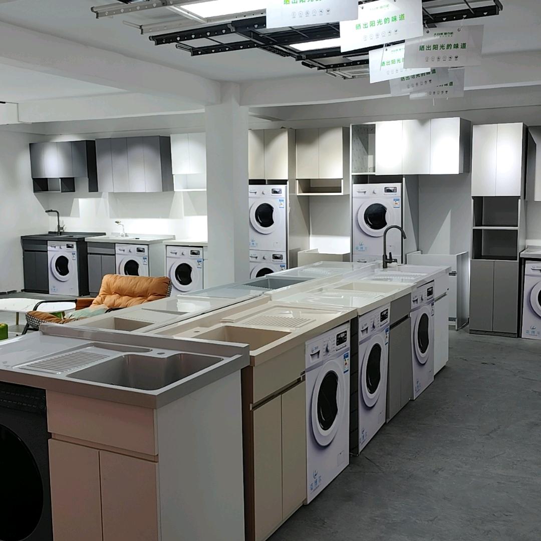 颍州区姿博尔阳台柜