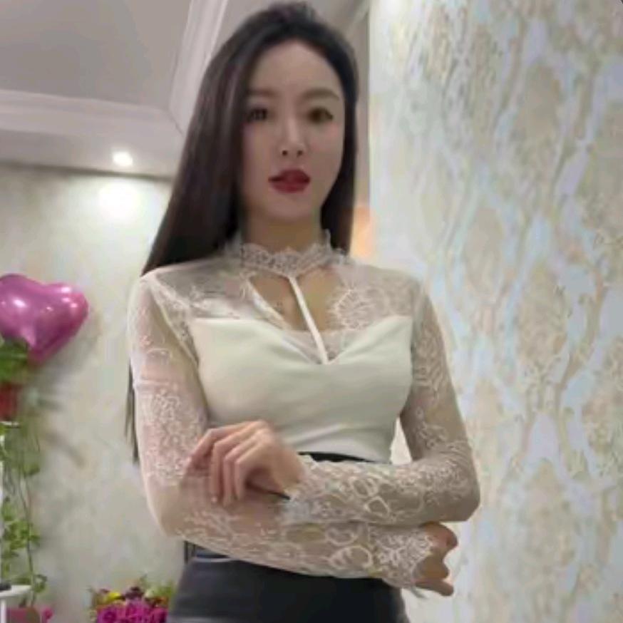 李薇薇（单身离异）