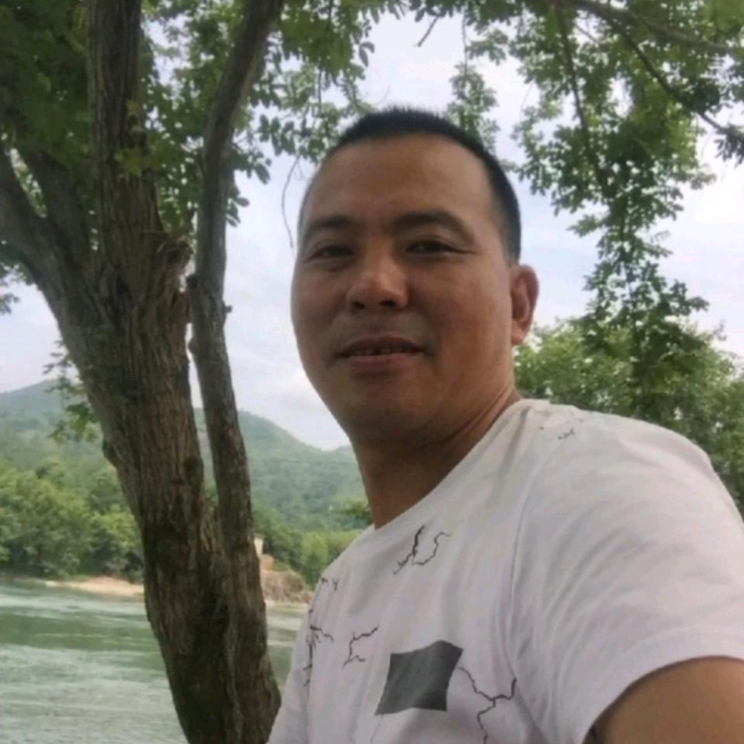 雄鹰