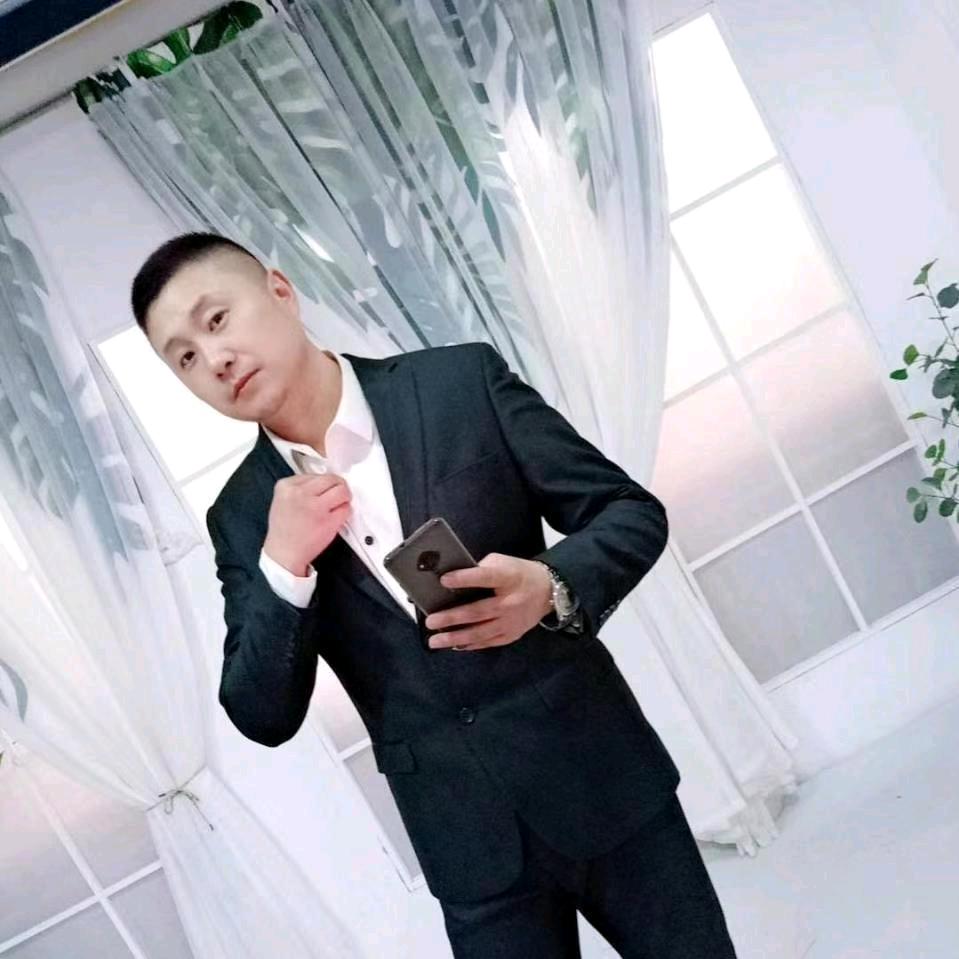 伟爵爷