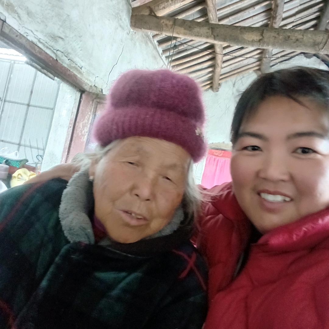 我有90岁的婆婆