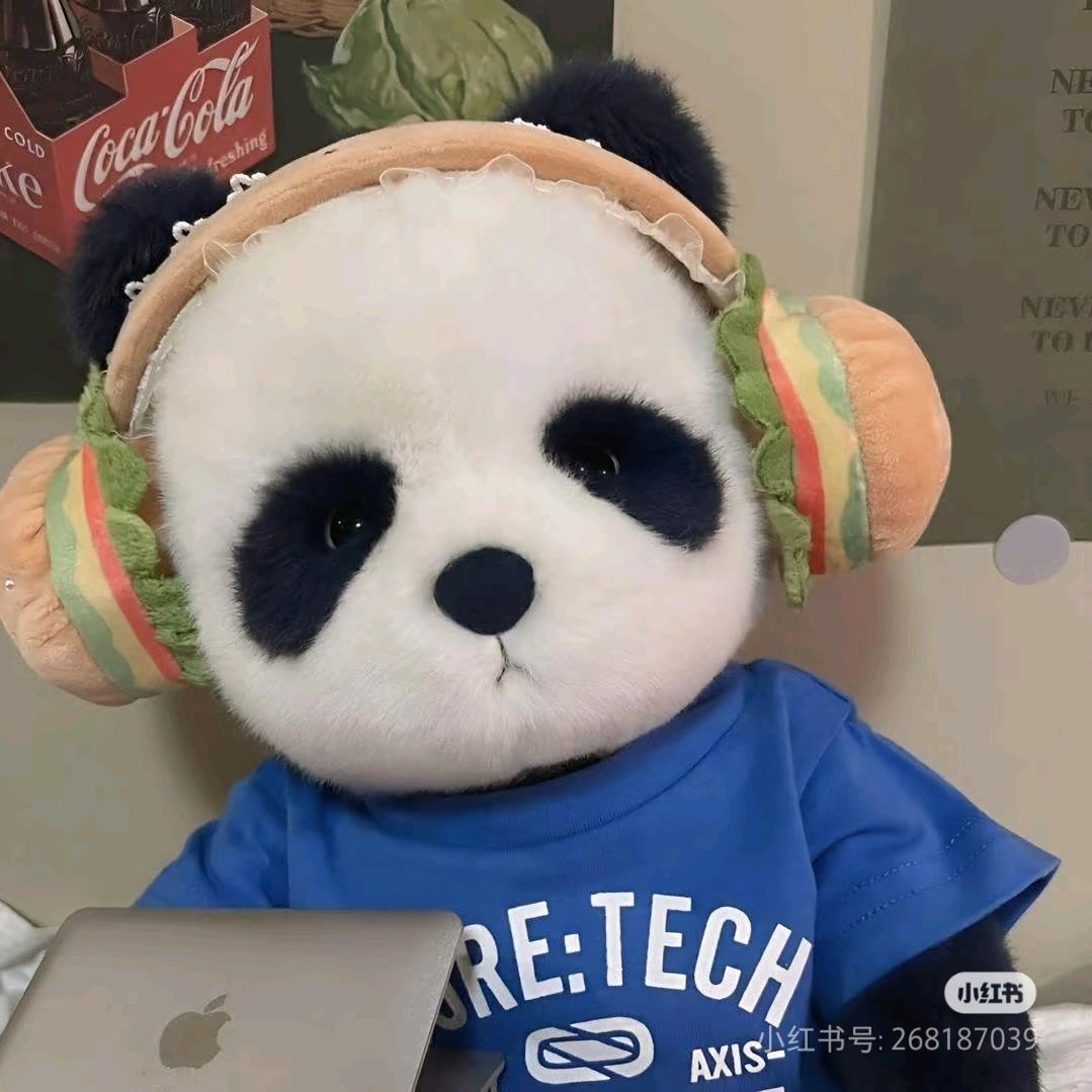 小小鱼૮ ´͈ ᗜ `͈ ა♡