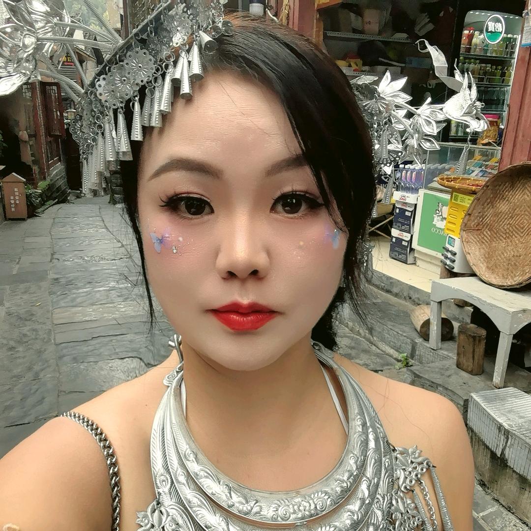 悦美
