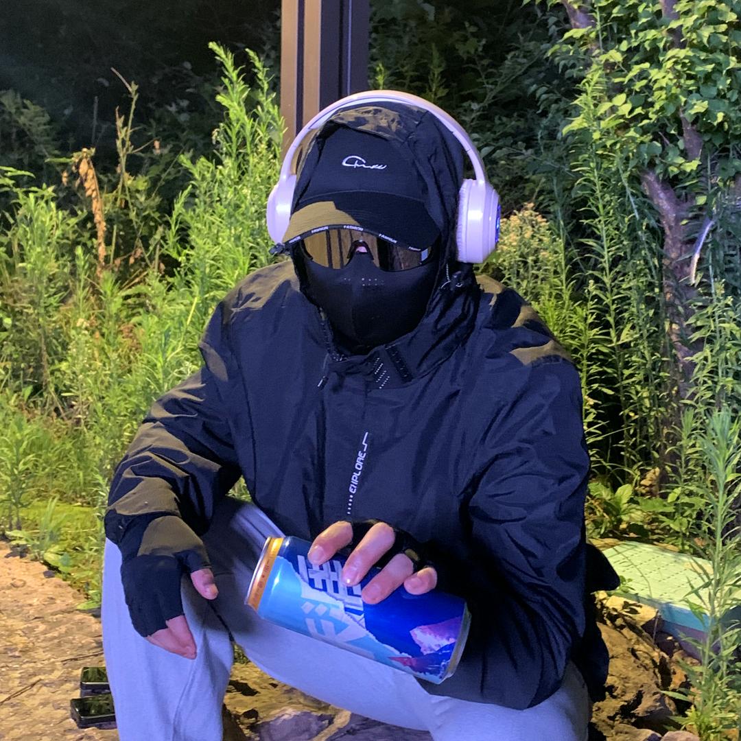 ꧁༺枫༒叶༻꧂