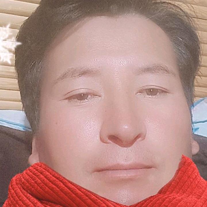 东达嘎尔琼