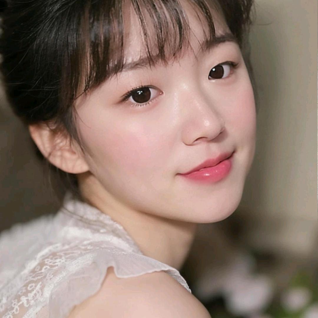 我叫静静吖～