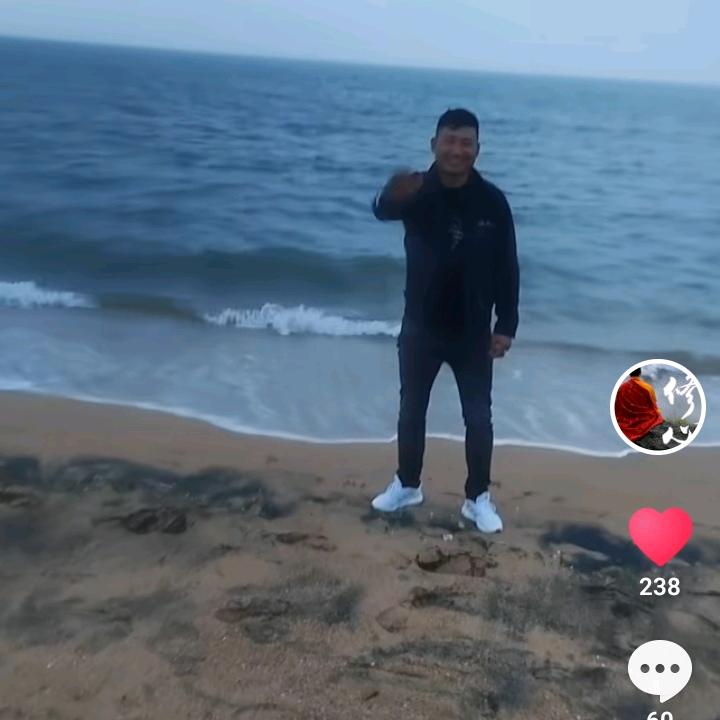 (´´ิ∀´ิ`)红红火火恍恍惚惚