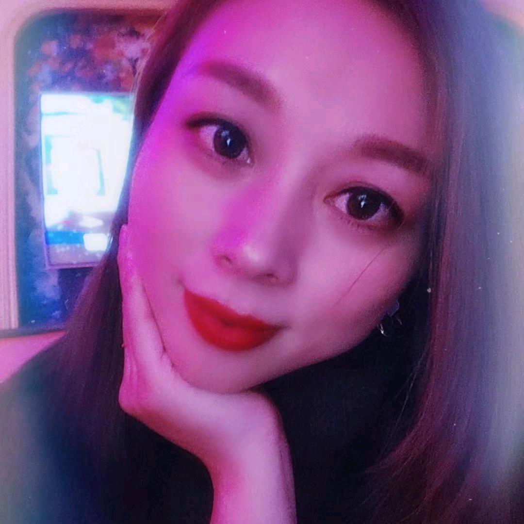 瓷砖初心🌹丹妹