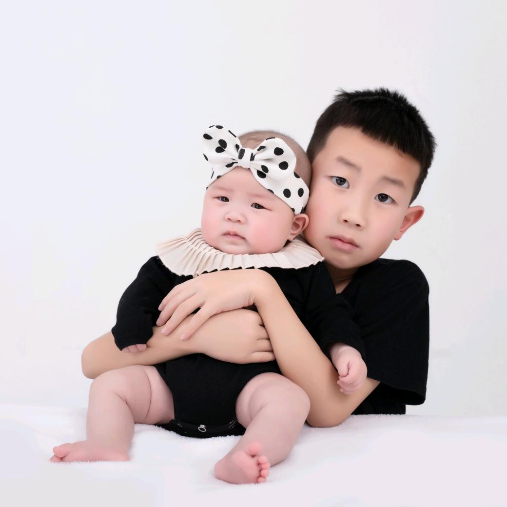 小闹闹