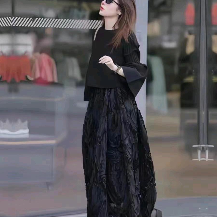 六安市裕安区先凤荟植菡美美容店（个体工商户）