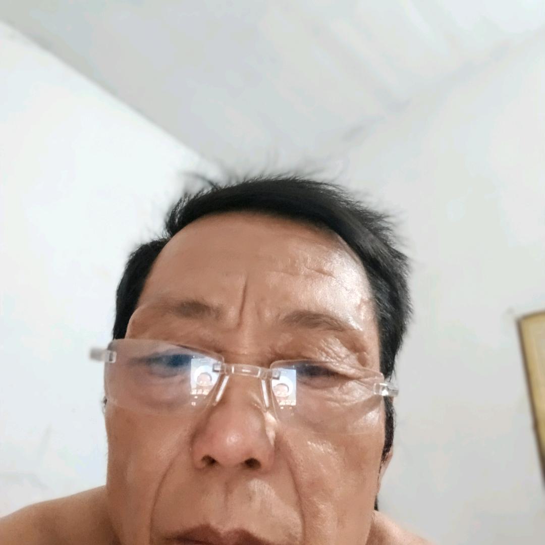 笑口常开中心报国