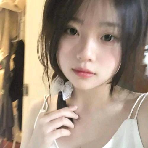 芦佳.