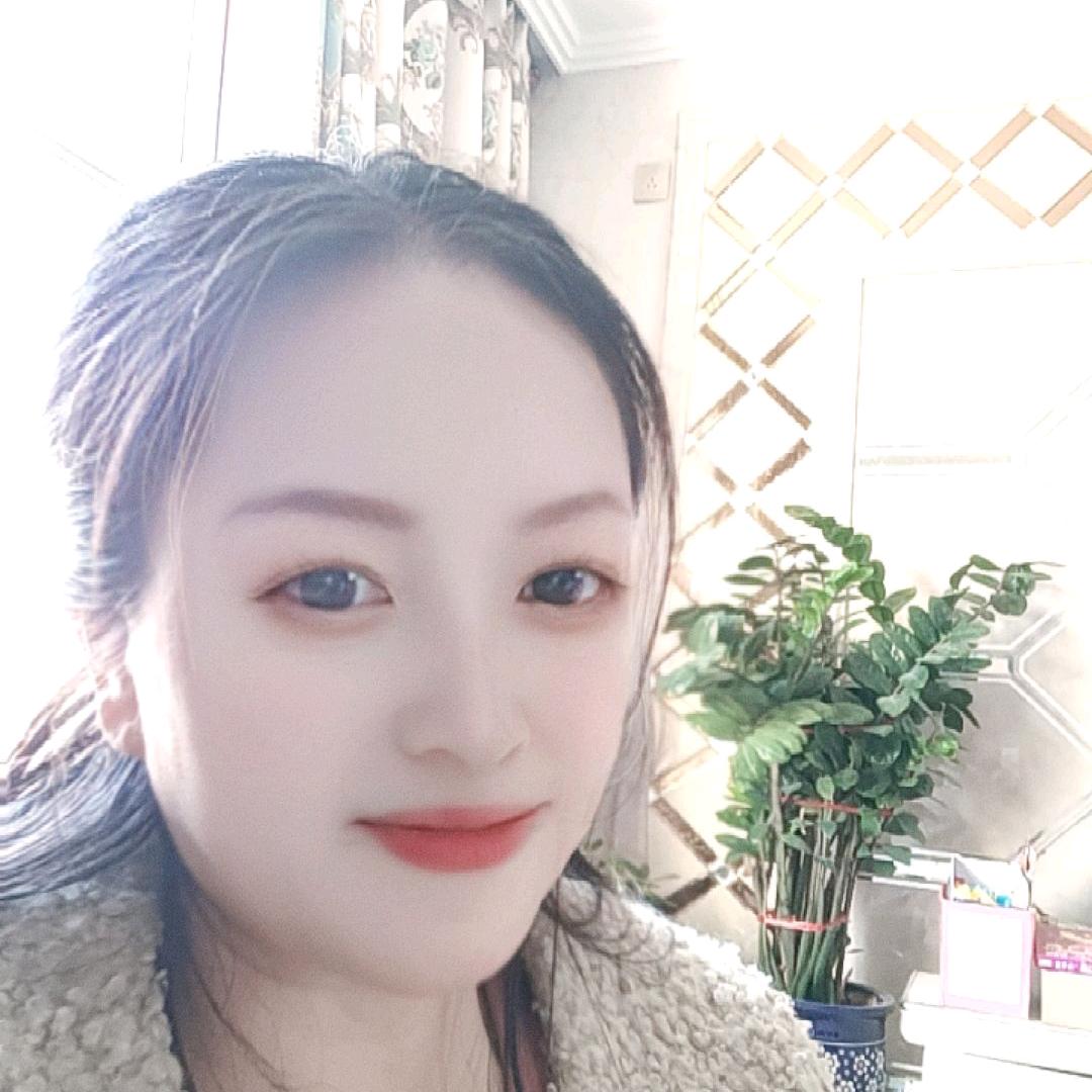 零食小屋的橱窗