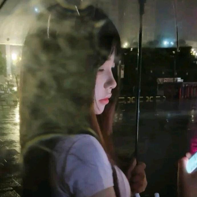 落泪诗