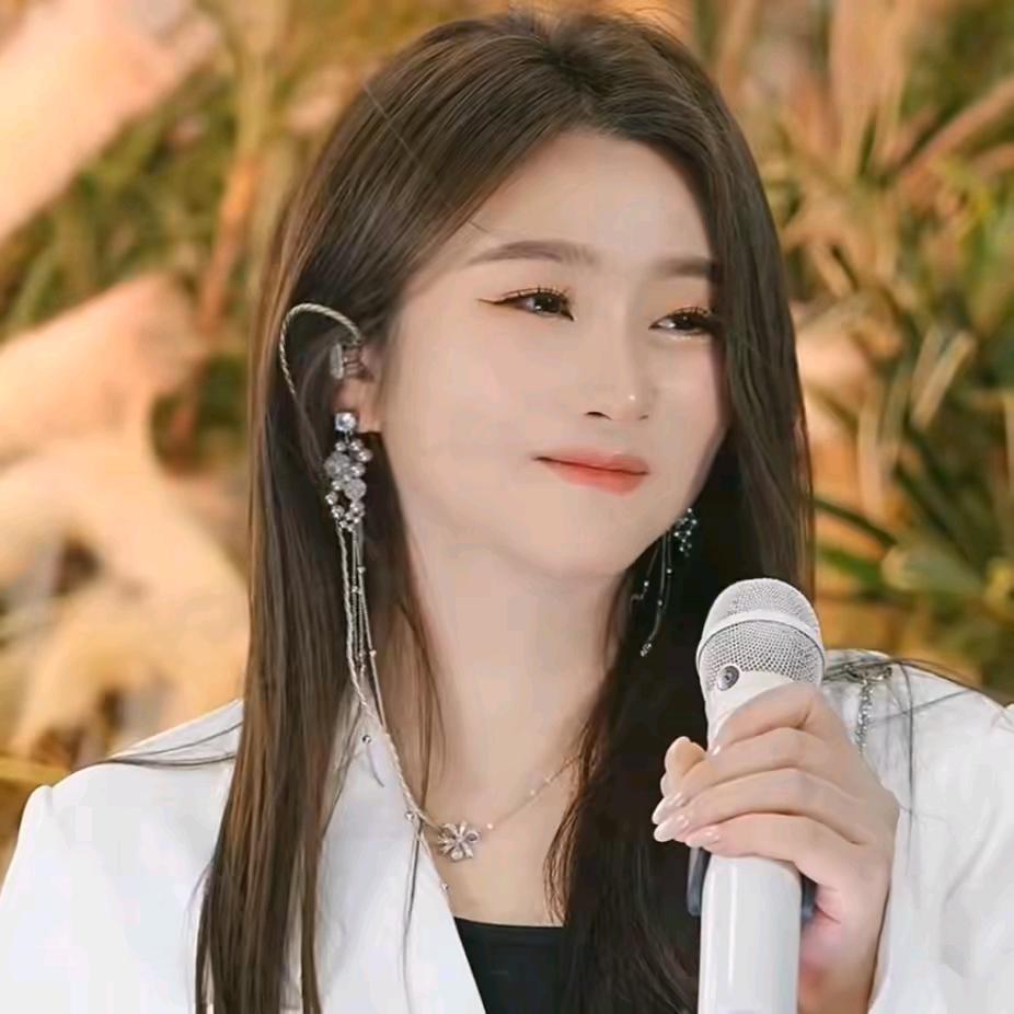 🍂((🍁杨小菲🍁))🍂🇨🇳