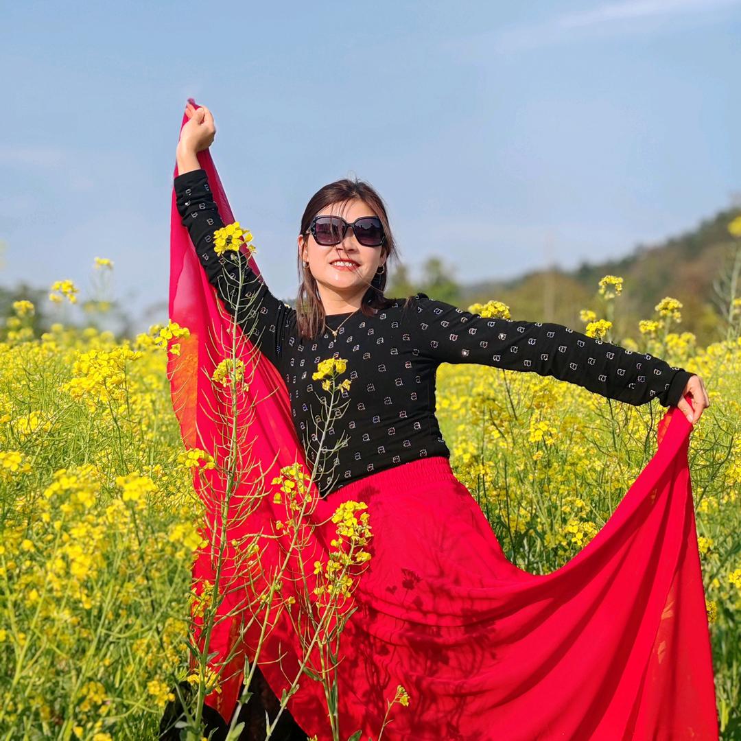 韶山村金凤凰艺术团💝小芳💝