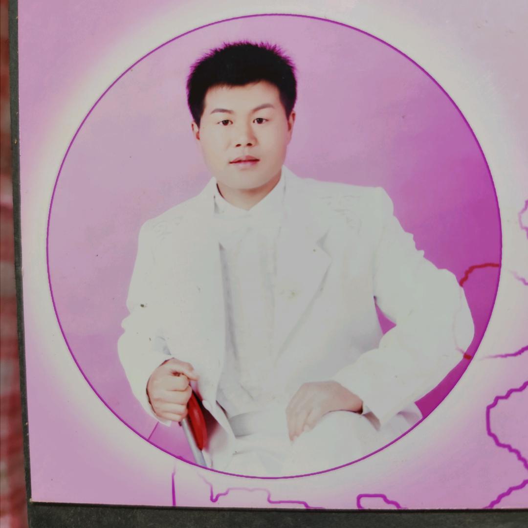 追梦人阿蒙