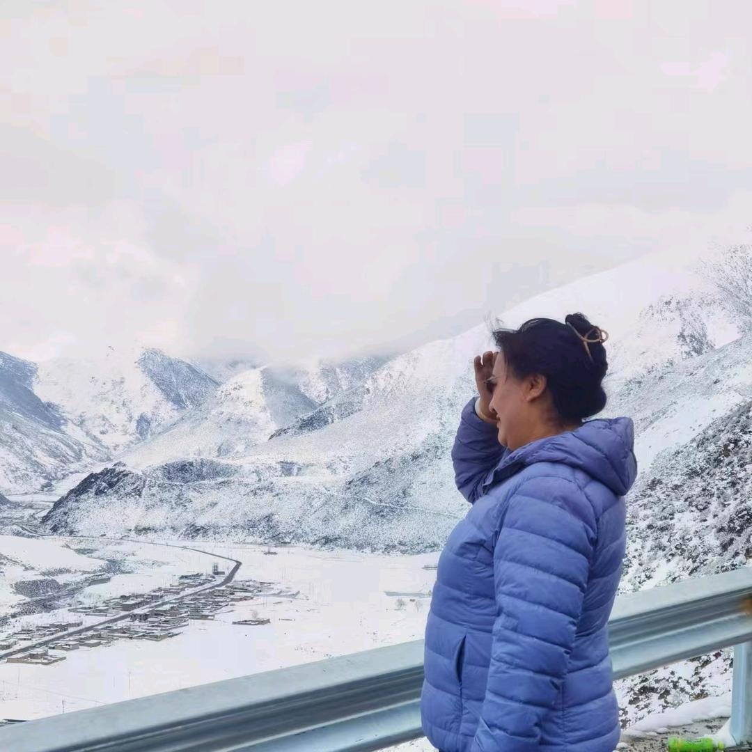 姐不是没有脾气，只是对你没有兴趣。