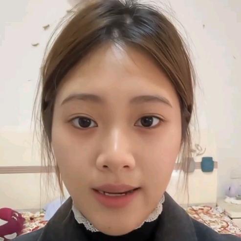 泸州月月老师