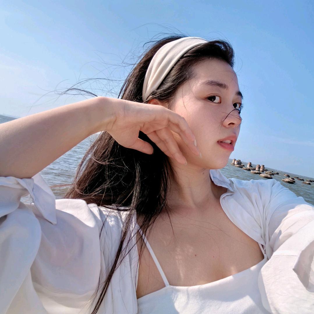 美 玲