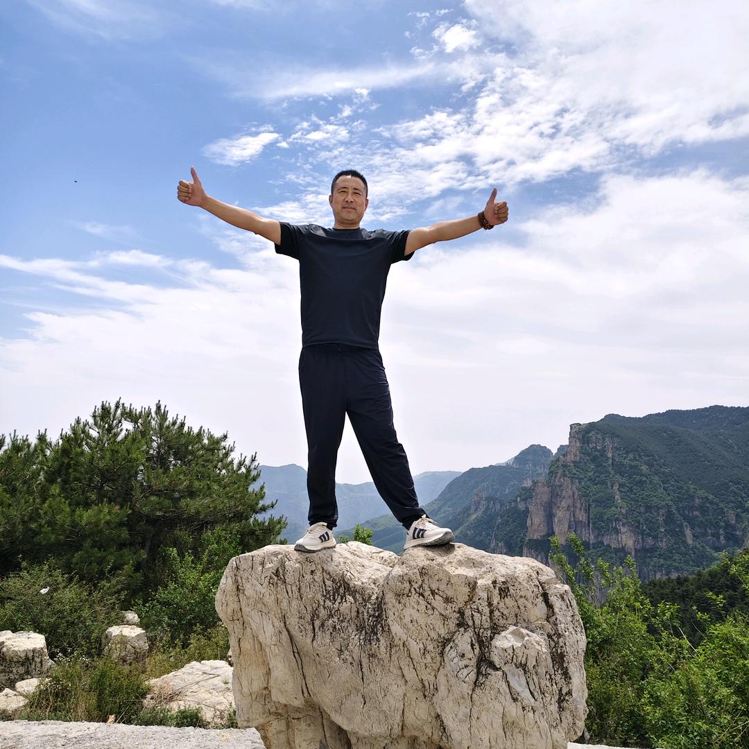 山东汉子 大伟