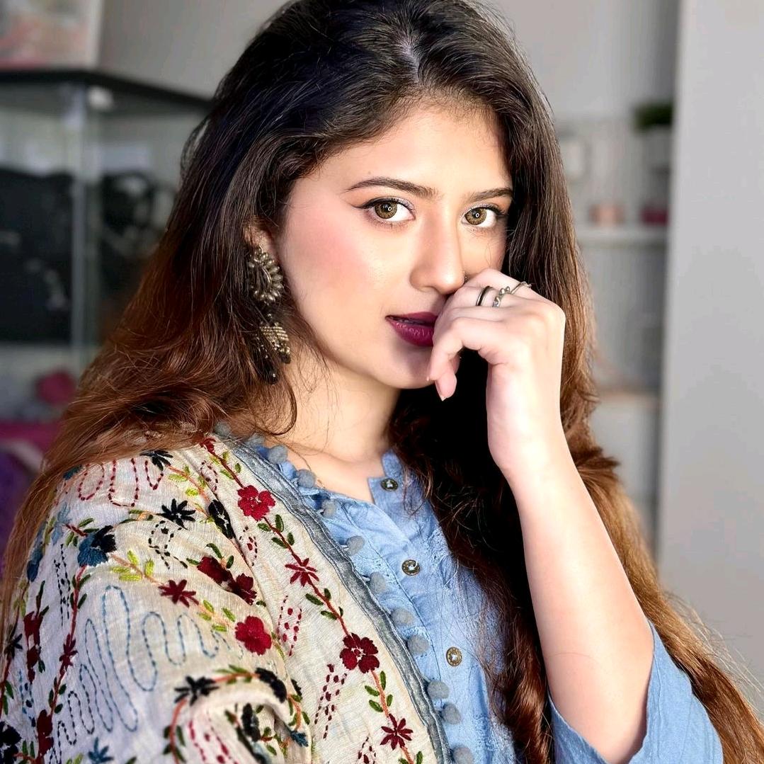 ❤️Arishfa Khan🧸