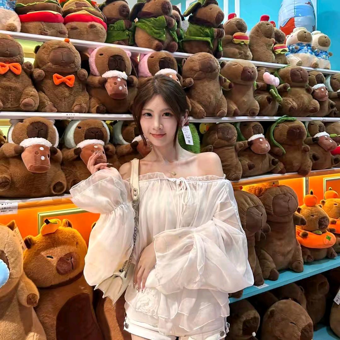 爱朵蕊主播
