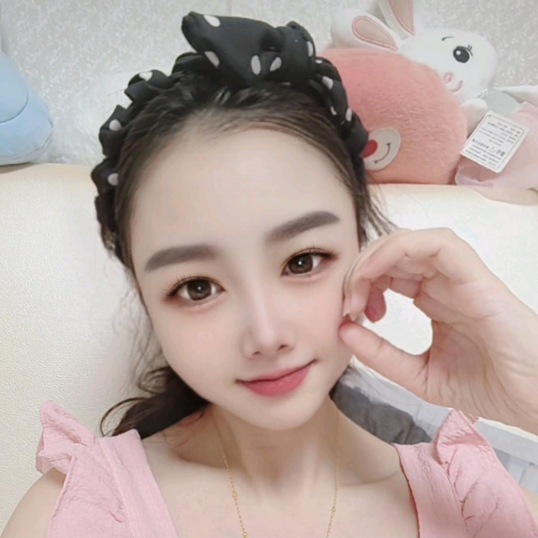 🍡小丸子🍓🍒🥕