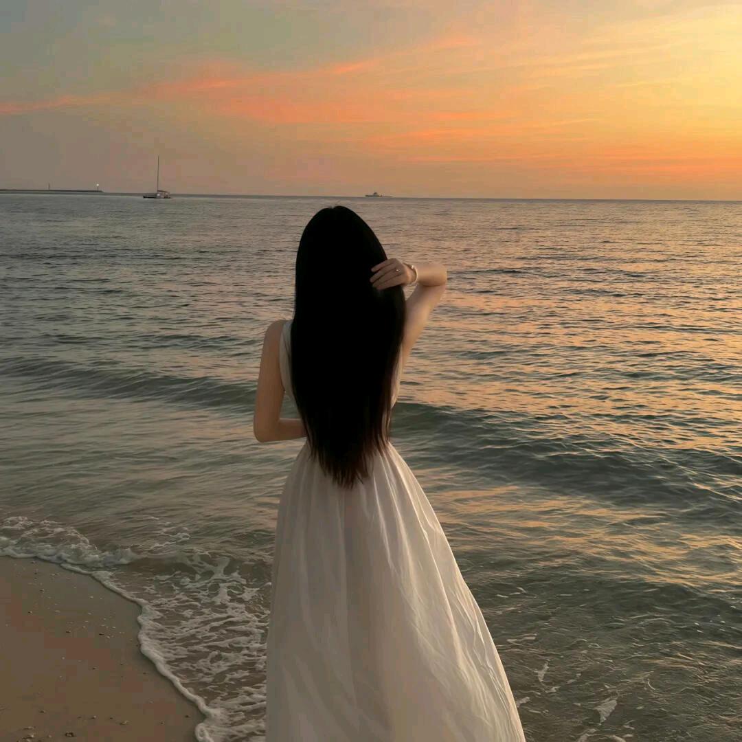 .ℳﺴ♡̶半颗糖ℳ.