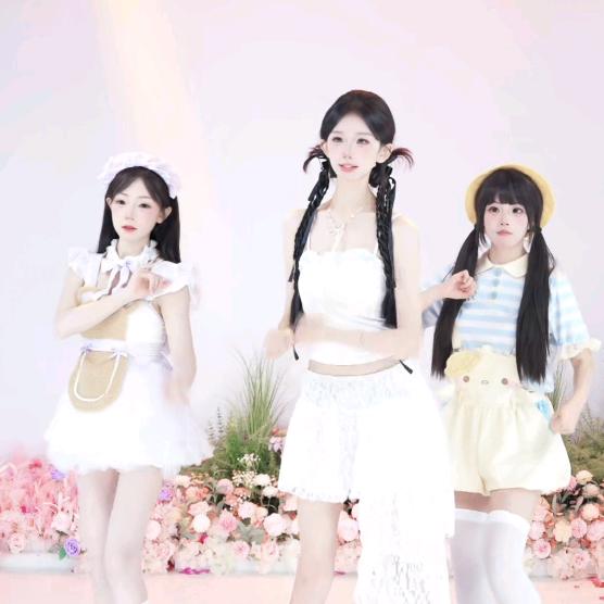 重庆团播女孩（纳新）