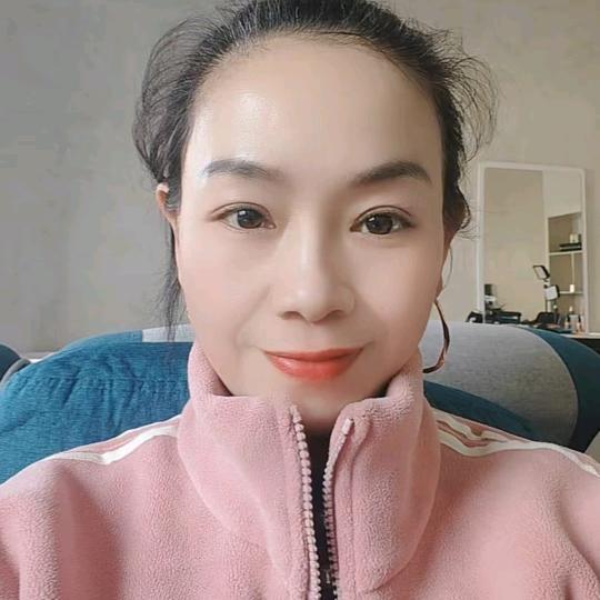依妹子发艺