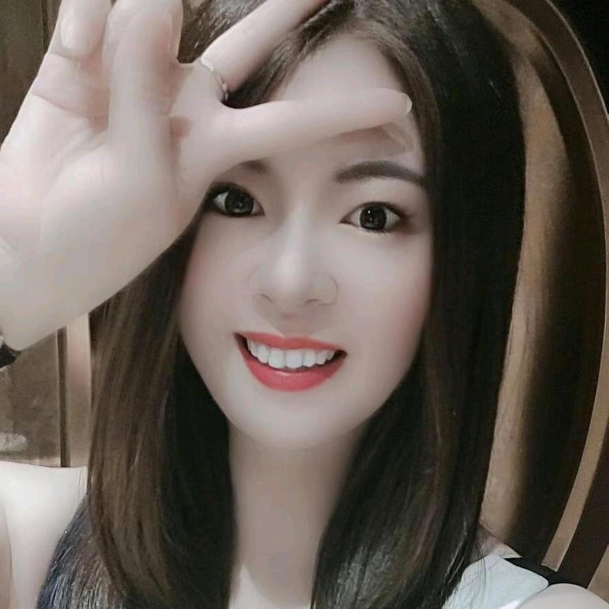 陈欣怡。
