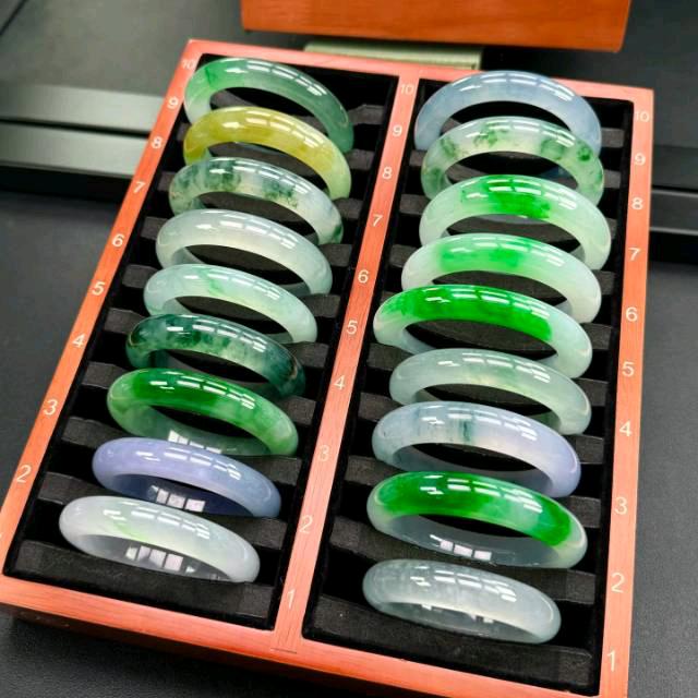 小马哥翡翠源头市场陪逛