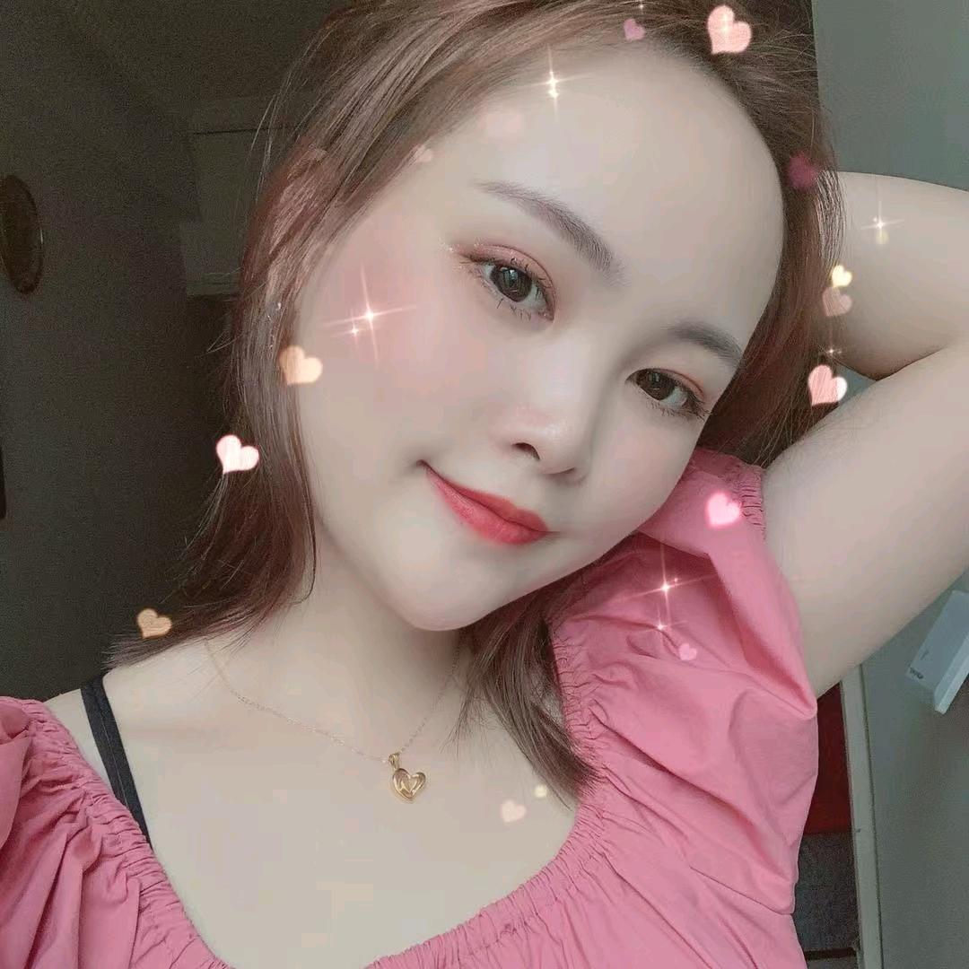 爱唯依诗诗女装