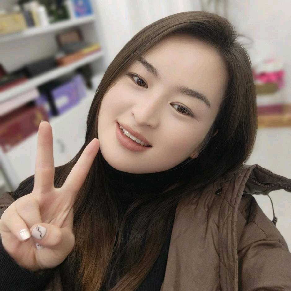 我是欢欢吖😘