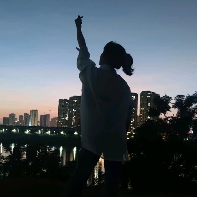 湘居壹号学府～胡蓉