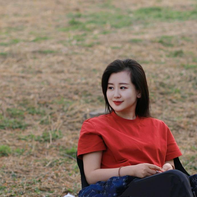 玉见素（专注女性成长）