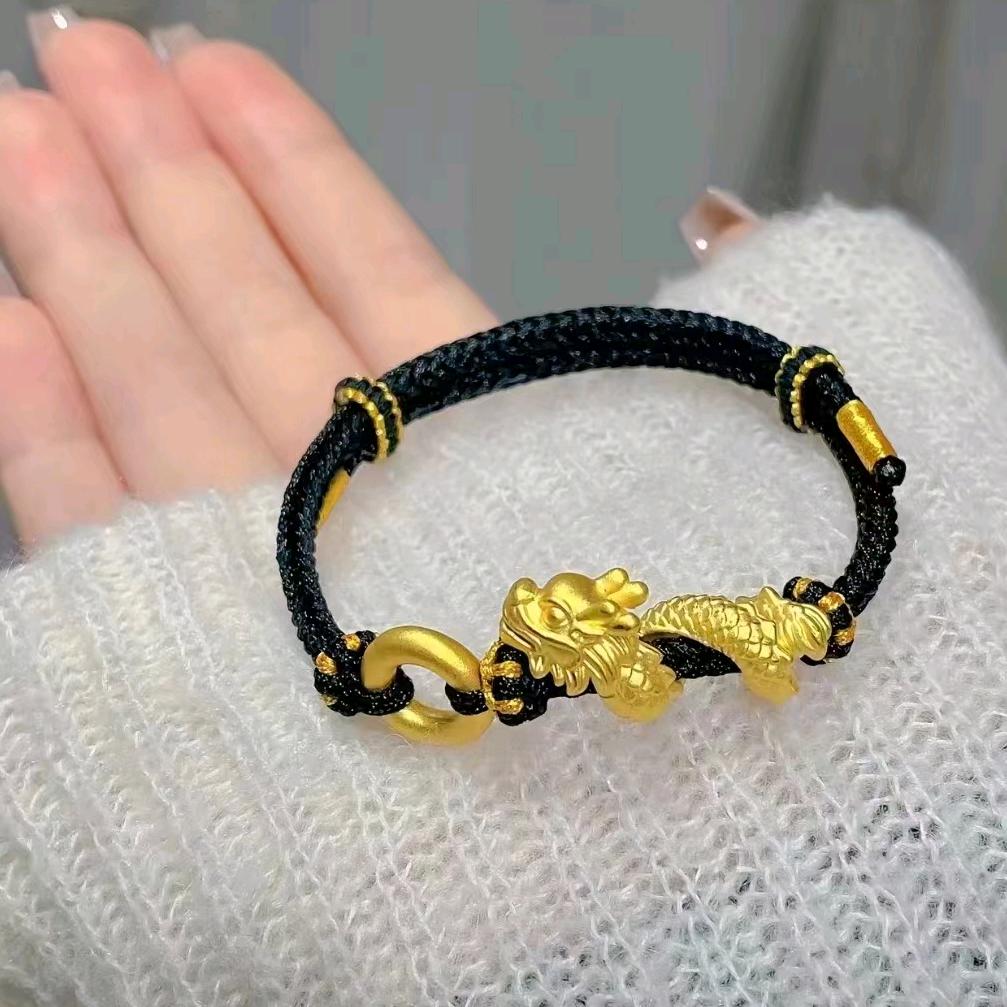 周九喜珠宝基建营店小敬