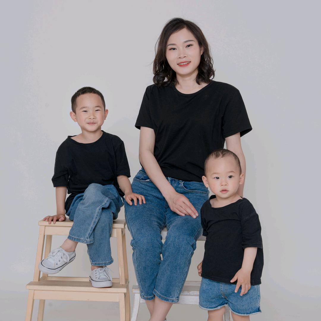 两个皮卡克妈妈