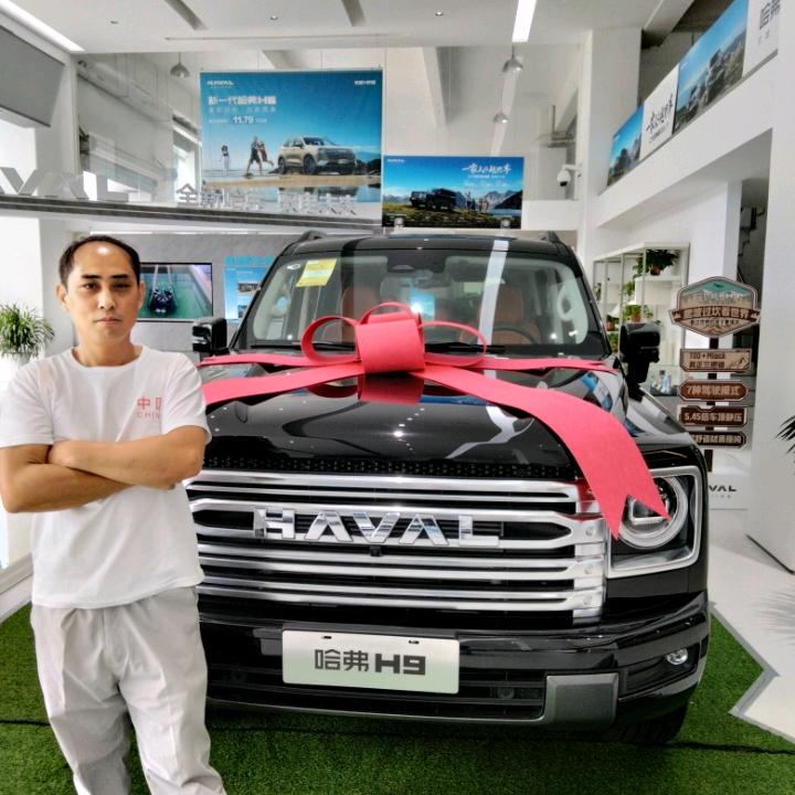 有钱才是爷。没钱是孙子。