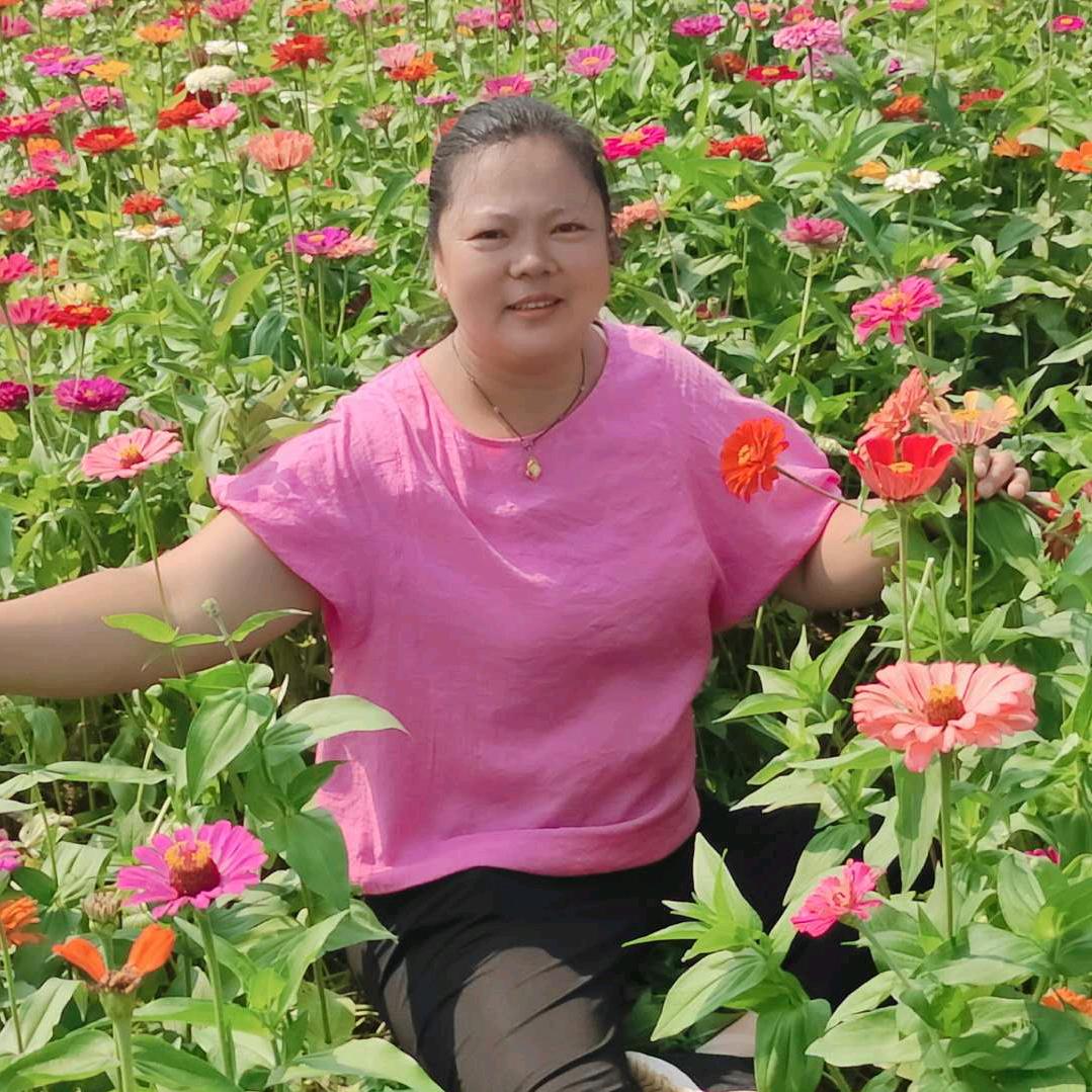 七零后莲姐卖雅迪电动车，和三轮车的，