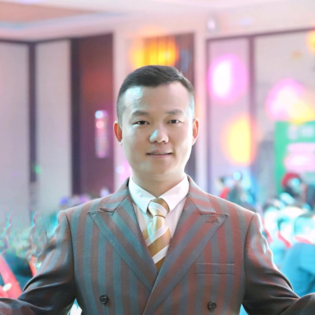 自在九哥