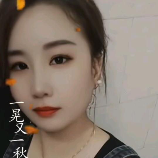 杨舒婷，，，，，，