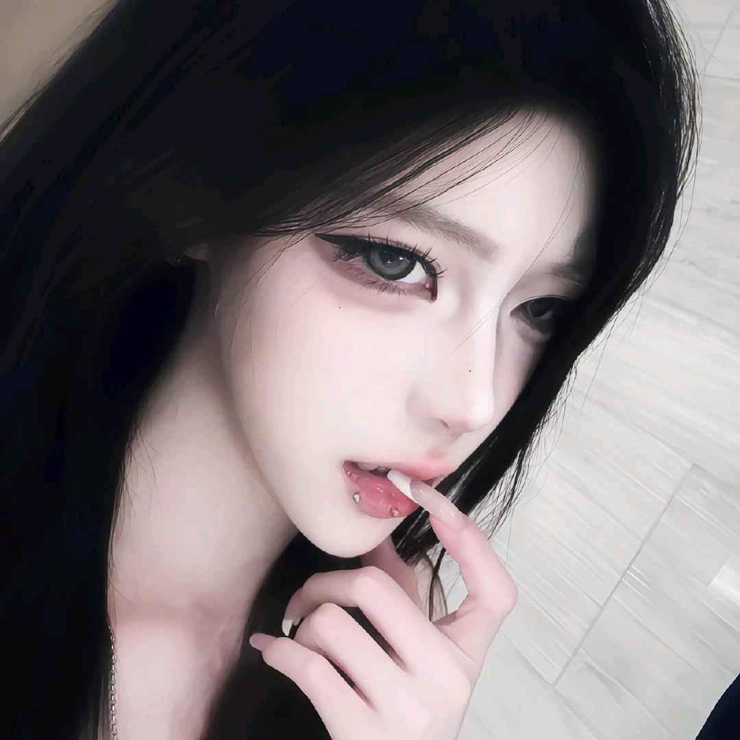模范夫妇燃晚独生女