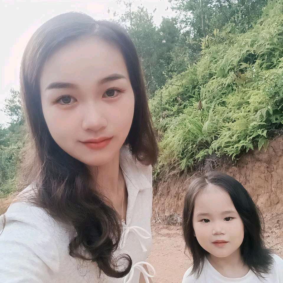 芳芳妈