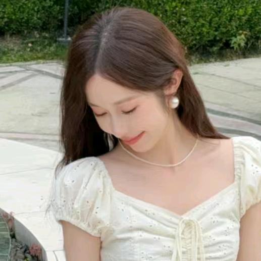 153小个子依依家轻奢女装