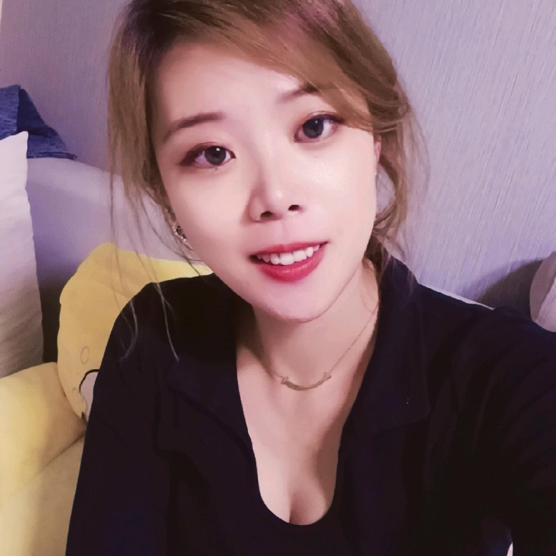 瑶瑶爱听八卦😘