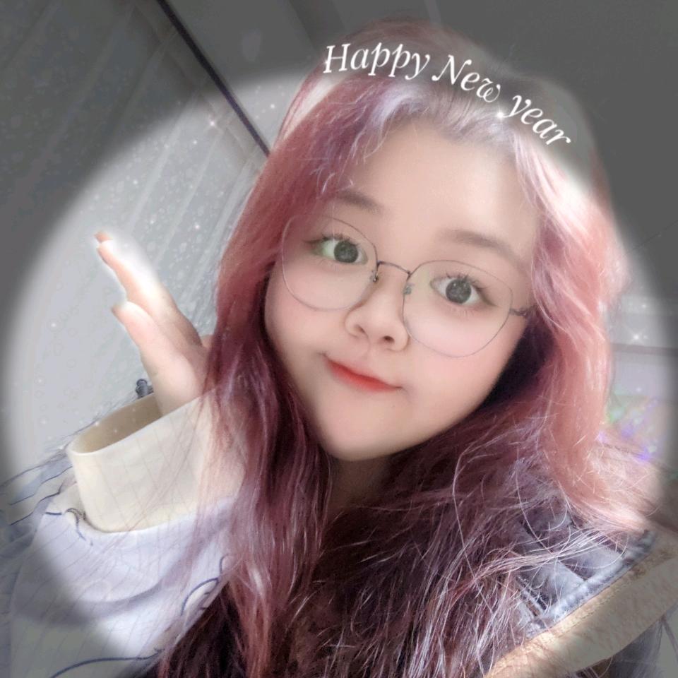 圆滚滚的小猫咪💕