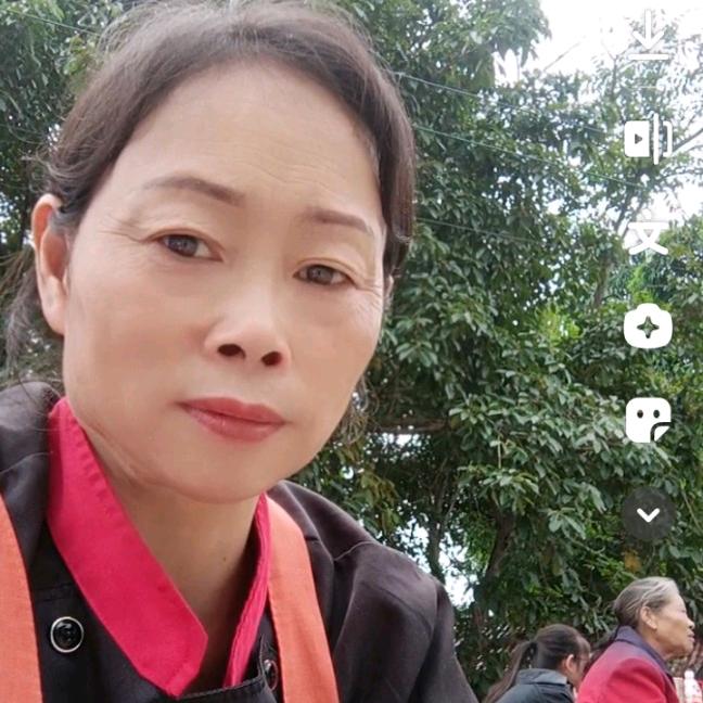 王红梅