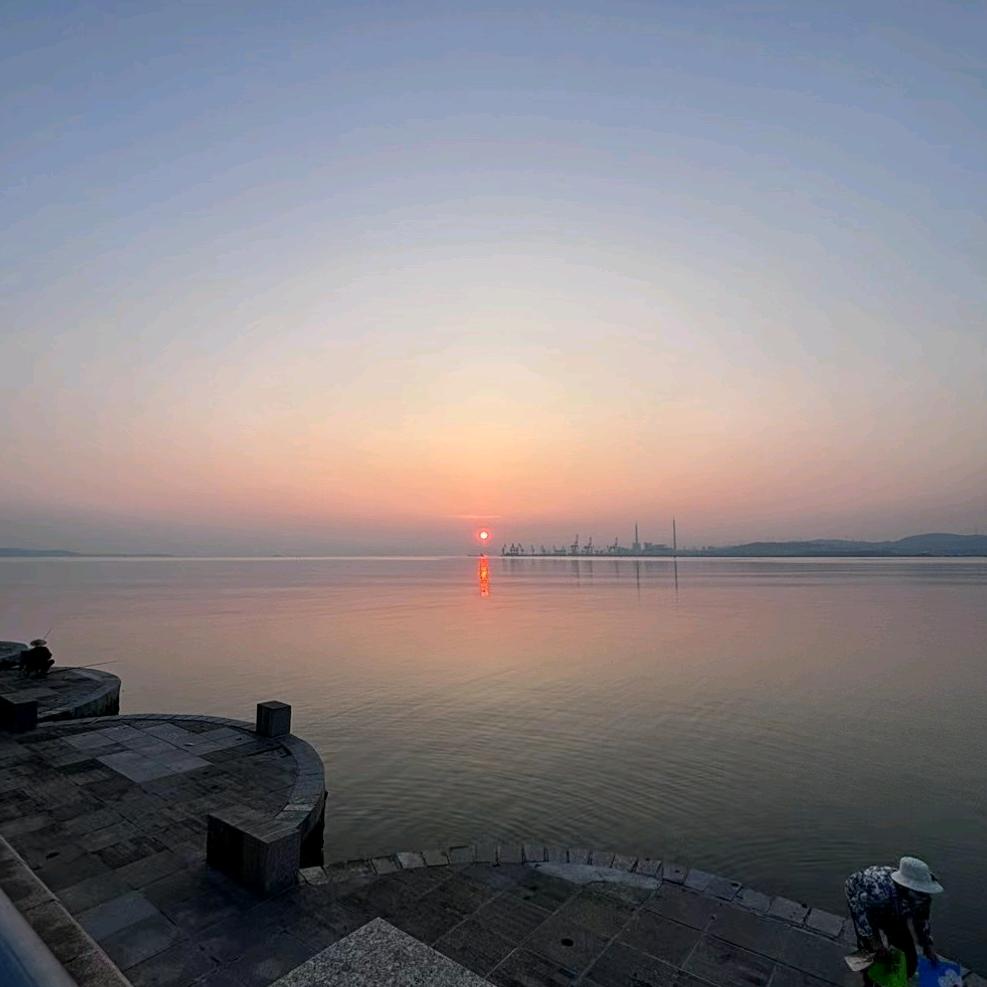 时光清浅处，一步一安然